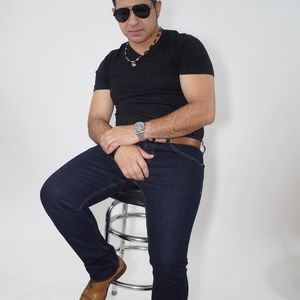 Meet your Posher, Ivan